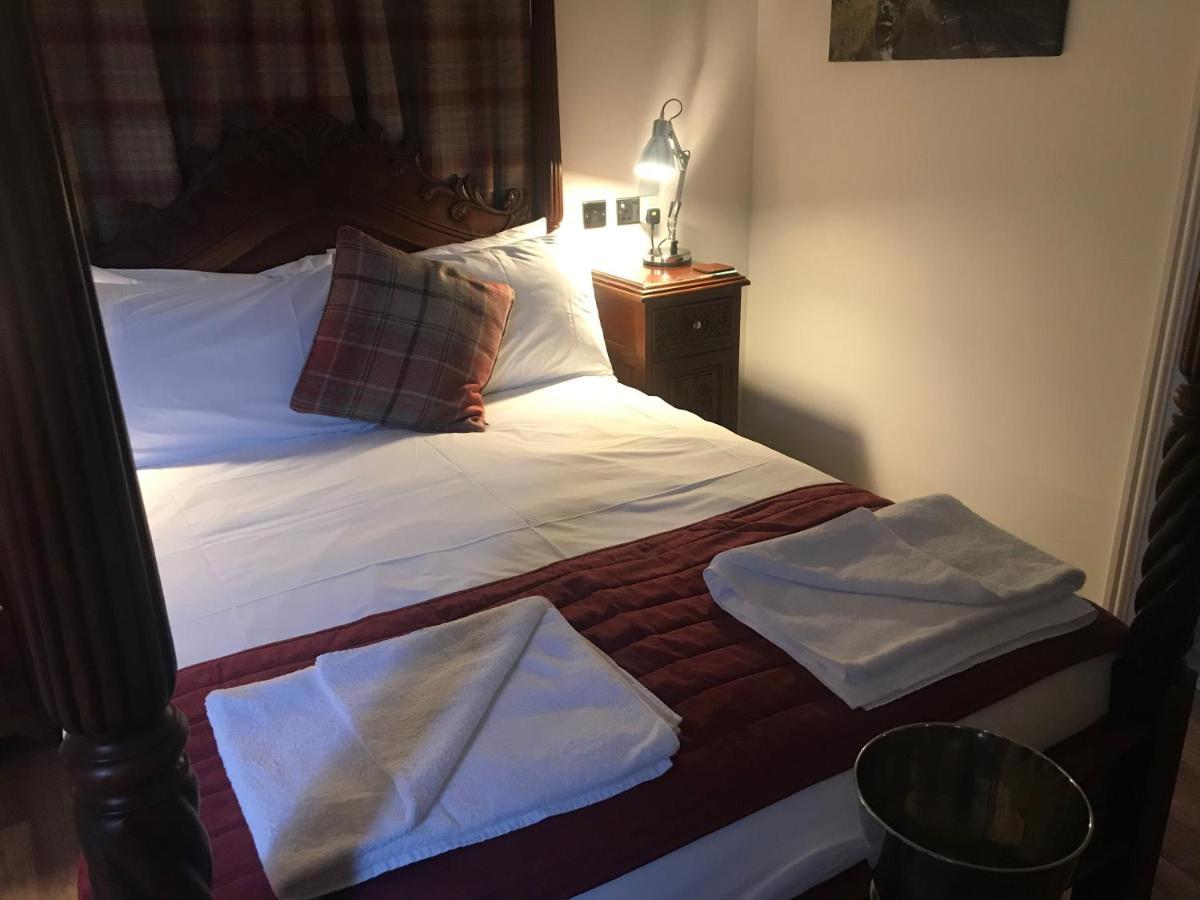 Hot Tub Hide Away Near Alton Towers Staffordshire Hotell Cheddleton Eksteriør bilde